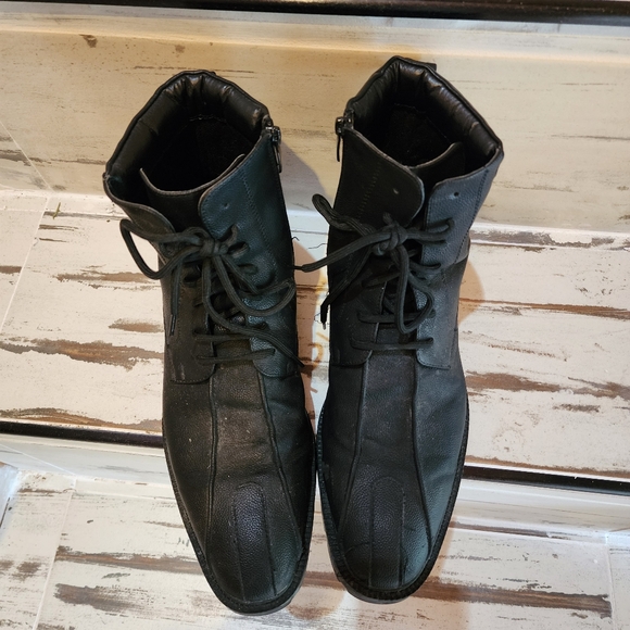 Mens zip boots, black w/ red sole, size 11.5 - Picture 2 of 8